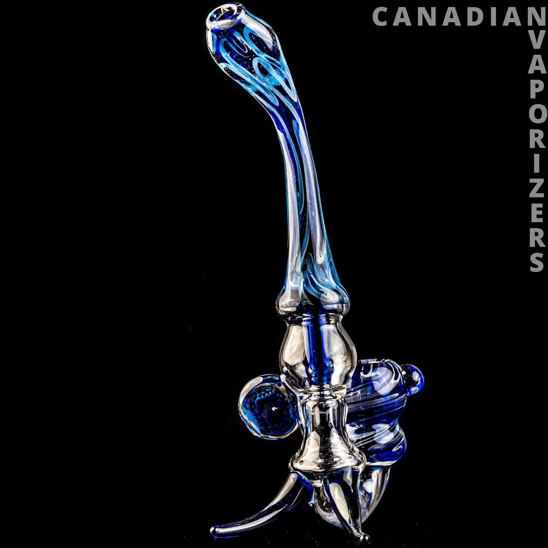 Blue Vip Glass Bubbler - Canadian Vaporizers